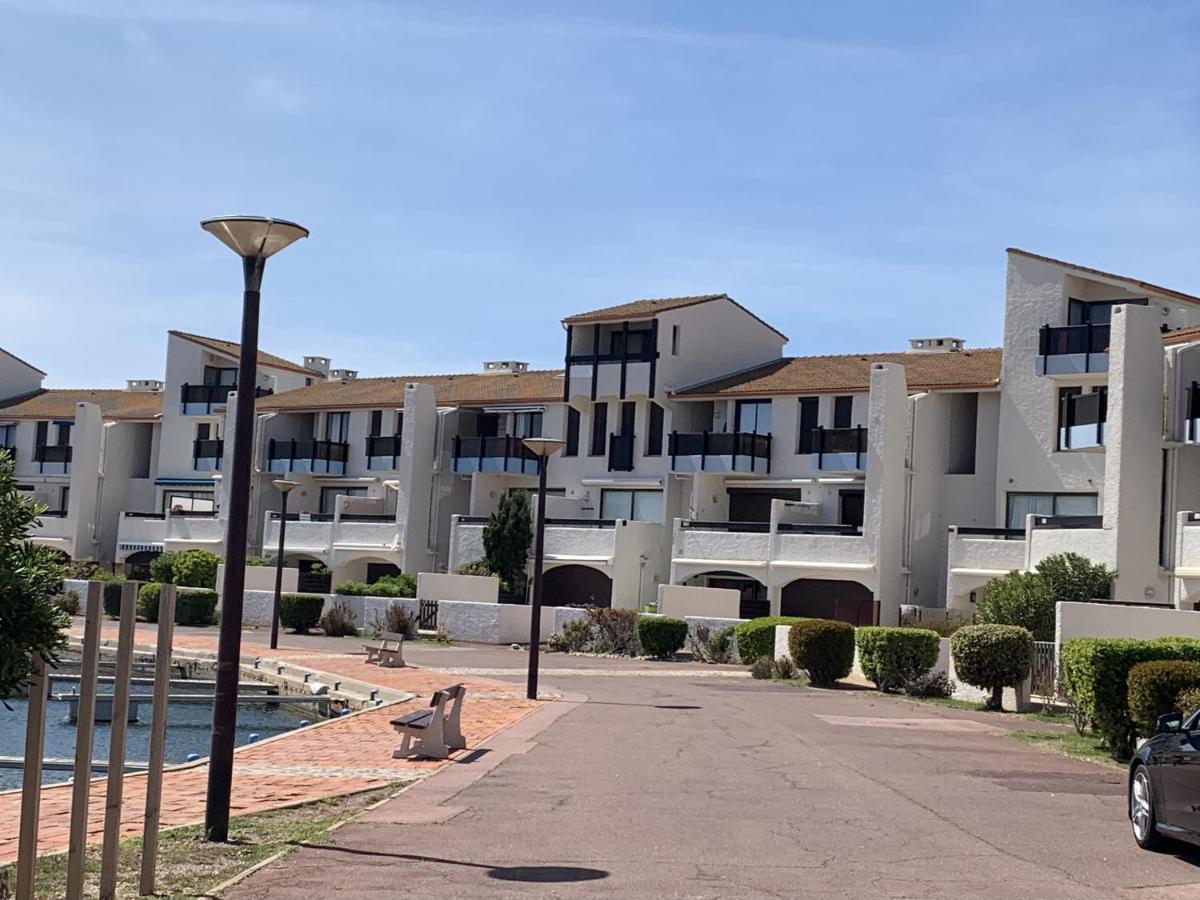 T2 Sur Marina Avec Vue Spectaculaire Apartment Le Barcares Exterior photo